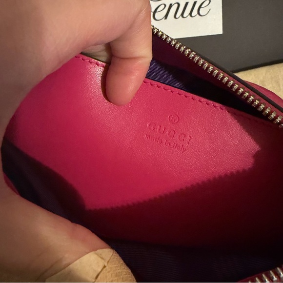 Authentic Gucci Matelasse Pink Quilted Crossbody Bag - Picture 14 of 17